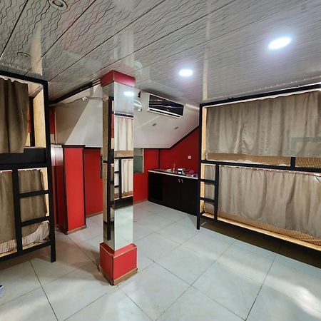 Gallary Hostel Τυφλίδα Εξωτερικό φωτογραφία