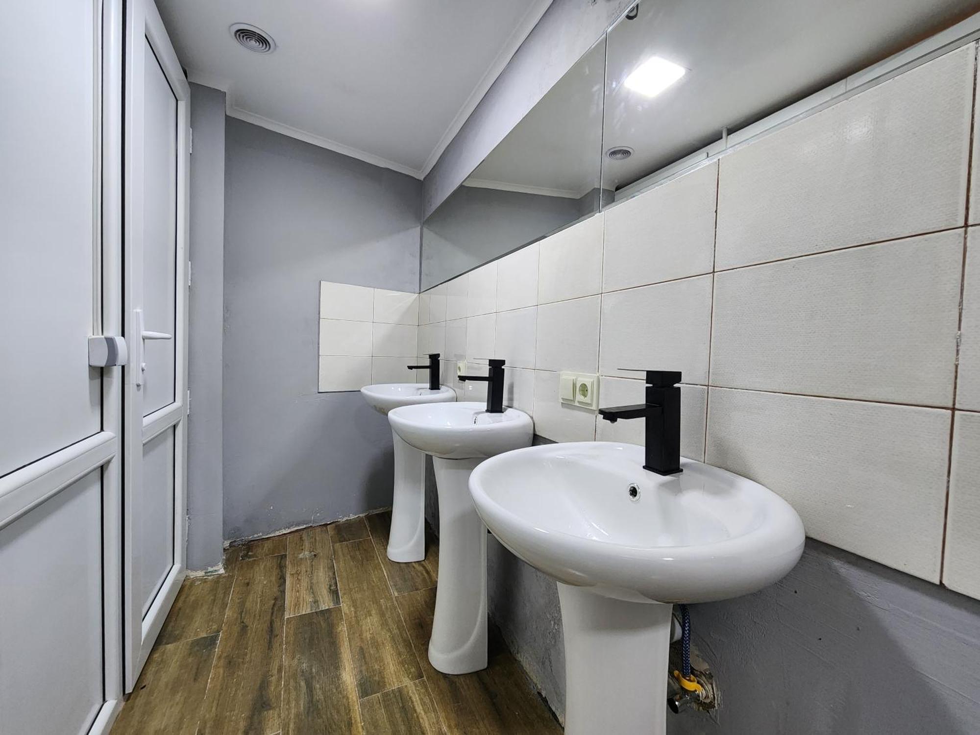 Gallary Hostel Τυφλίδα Εξωτερικό φωτογραφία