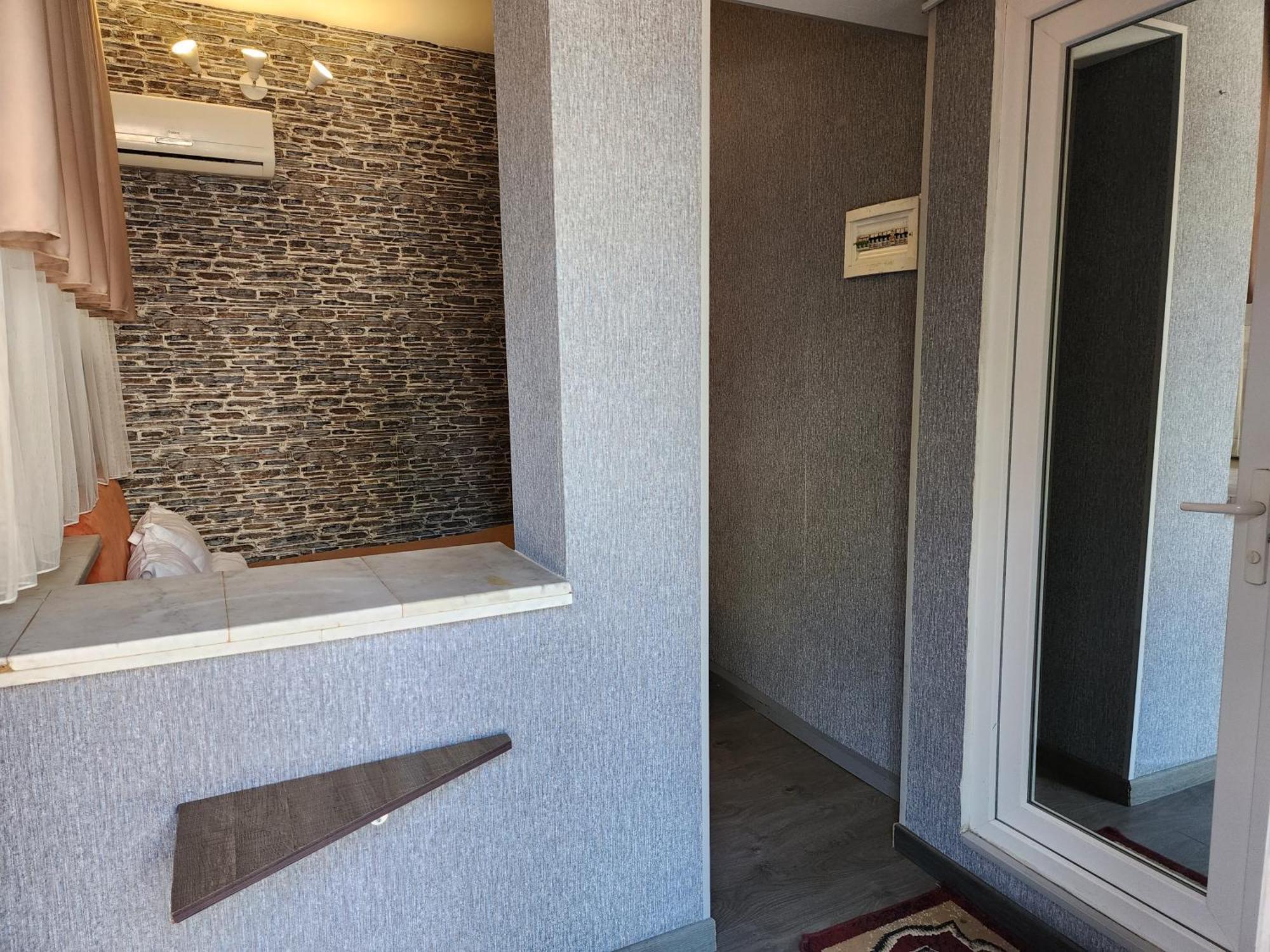 Gallary Hostel Τυφλίδα Εξωτερικό φωτογραφία